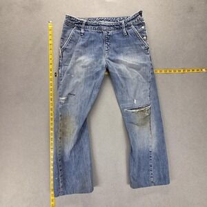 Vintage Levis Engineered Jeans Womens Blue Twisted Altered Hem Fits 31x26